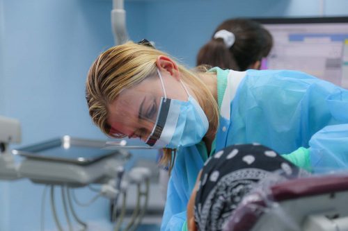 Emergency Dentistry at cosmeticdentistbrooklyn.com
